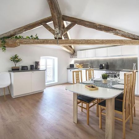 Superbe Appartement, Hypercentre, 4Chambres. Beziers Exterior photo